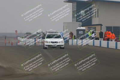 media/Jan-18-2026-CalClub SCCA (Sun) [[8bc6468723]]/Group 3 Race/Turn 1/